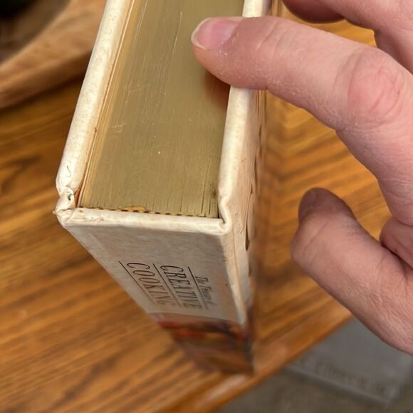 The Treasury of Creative Cooking, 608 page cookbook - Picture 6 of 8